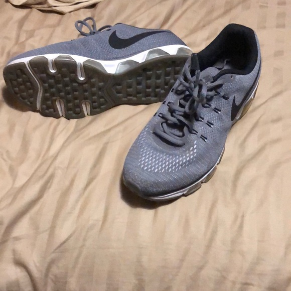 Warne 5-6 times ever - Picture 1 of 4